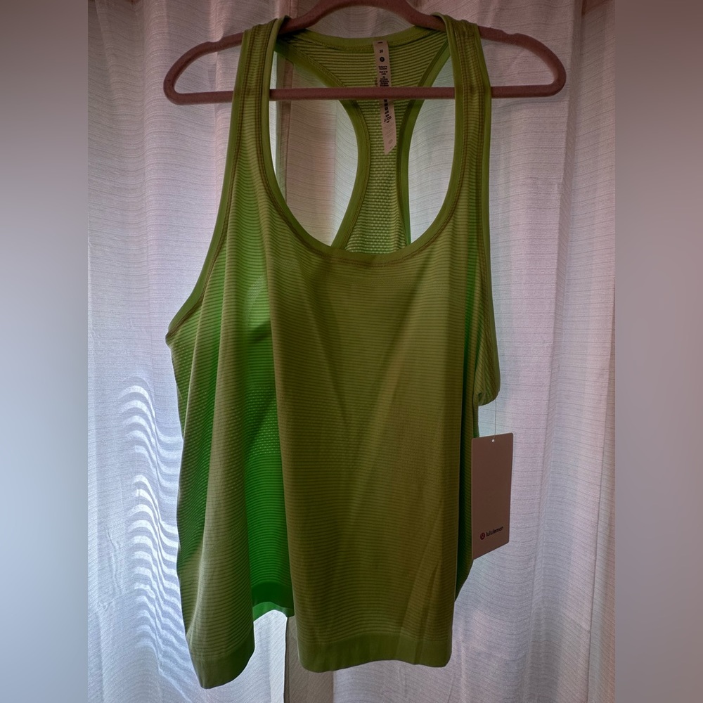 Lululemon swiftly tech RB tank